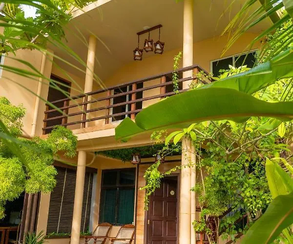 Daisy Cottage Dhangethi